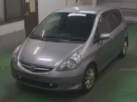 Honda FIT лот № 3621 оценка 3  с аукциона в Японии 5