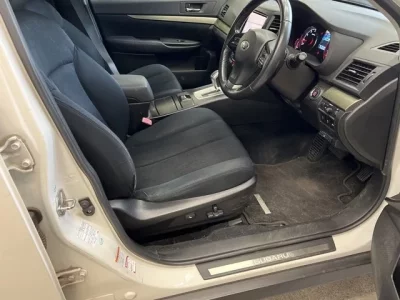 Subaru LEGACY OUTBACK  с аукциона в Японии