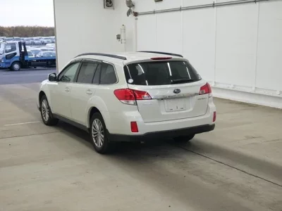 Subaru LEGACY OUTBACK  с аукциона в Японии