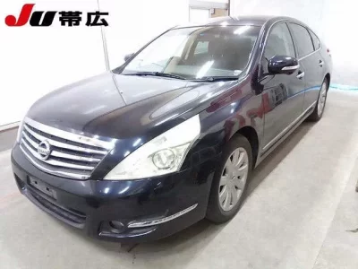 Nissan TEANA  с аукциона в Японии