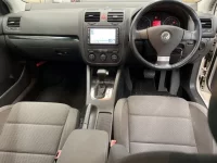 Volkswagen GOLF лот № 2712 оценка 4  с аукциона в Японии 4