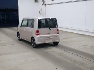 Daihatsu MOVE CONTE  с аукциона в Японии