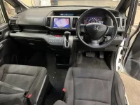 Honda STEP WAGON лот № 2717 оценка 3.5  с аукциона в Японии 4