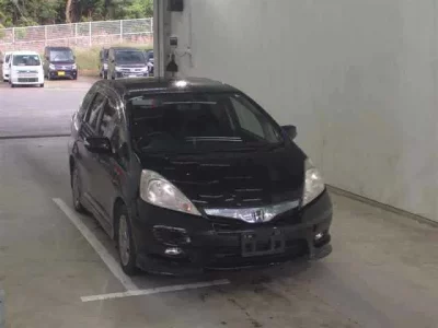 Honda FIT SHUTTLE  с аукциона в Японии