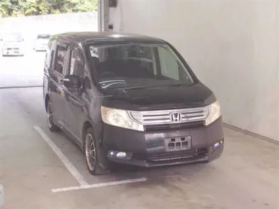 Honda STEP WAGON  с аукциона в Японии