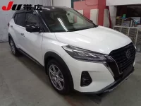 Nissan KIX лот № 7110 оценка 4.5  с аукциона в Японии 3