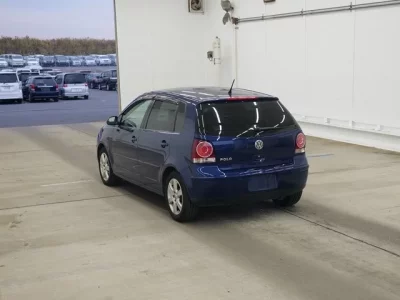 Volkswagen POLO  с аукциона в Японии