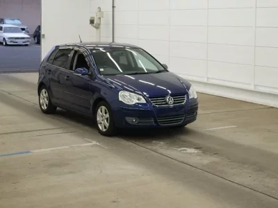 Volkswagen POLO  с аукциона в Японии