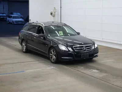 Mercedes-Benz E CLASS WAGON  с аукциона в Японии