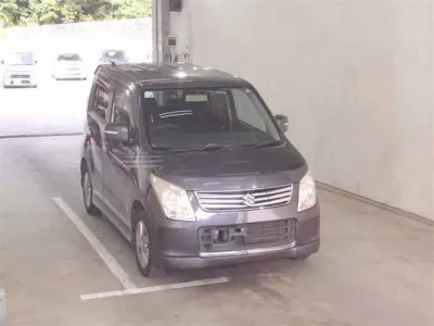 Suzuki WAGON R  с аукциона в Японии