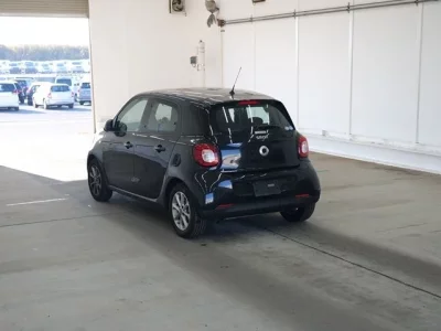 Smart FORFOUR  с аукциона в Японии