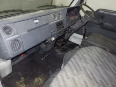 Toyota HIACE TRUCK