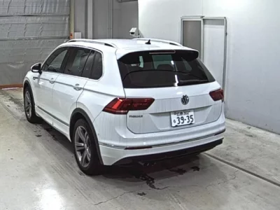 Volkswagen TIGUAN  с аукциона в Японии