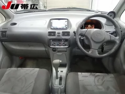 Toyota COROLLA SPACIO