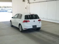Volkswagen GOLF лот № 5028 оценка 3.5  с аукциона в Японии 1