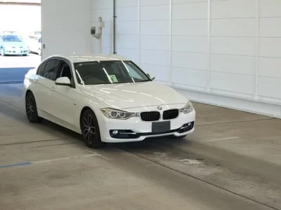 BMW 3-Series  с аукциона в Японии