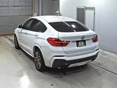 BMW X4  с аукциона в Японии