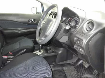 Nissan NOTE  с аукциона в Японии