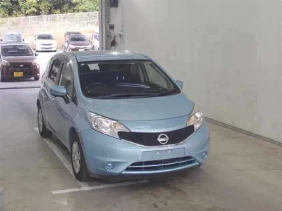 Nissan NOTE  с аукциона в Японии