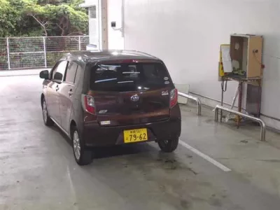 Daihatsu MIRA E S  с аукциона в Японии