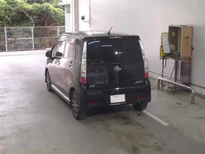 Daihatsu MOVE  с аукциона в Японии