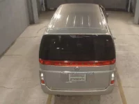 Nissan ELGRAND лот № 3130 оценка 3.5  с аукциона в Японии 5