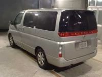 Nissan ELGRAND лот № 3130 оценка 3.5  с аукциона в Японии 1
