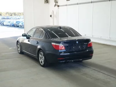 BMW 5-Series  с аукциона в Японии