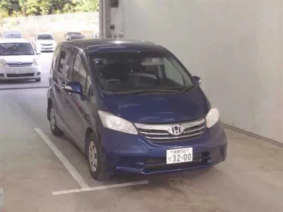 Honda FREED  с аукциона в Японии