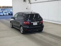 Mercedes-Benz B CLASS лот № 5058 оценка 3  с аукциона в Японии 1