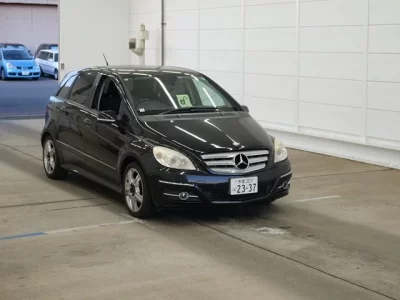 Mercedes-Benz B CLASS  с аукциона в Японии