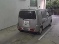 Honda SPIKE лот № 1058 оценка 3  с аукциона в Японии 4