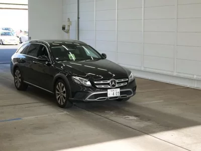 Mercedes-Benz E CLASS WAGON