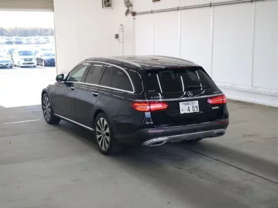 Mercedes-Benz E CLASS WAGON