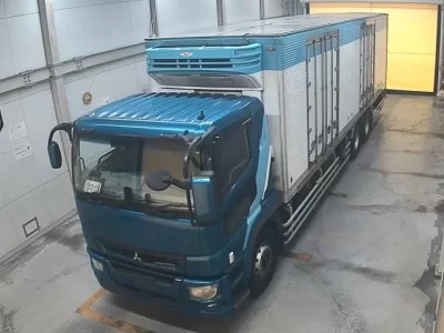 Mitsubishi FUSO TRUCK  с аукциона в Японии