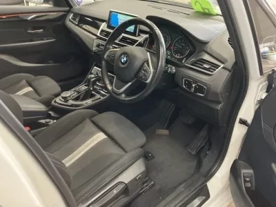 BMW 2-Series  с аукциона в Японии