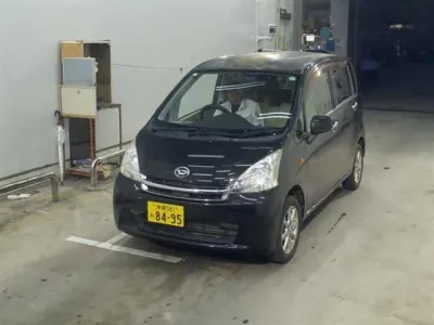 Daihatsu MOVE  с аукциона в Японии