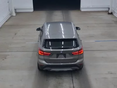 BMW X1  с аукциона в Японии