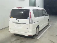 Nissan SERENA лот № 1077 оценка 3  с аукциона в Японии 4