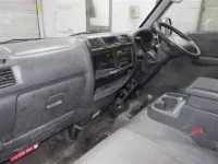 Nissan VANETTE TRUCK лот № 9504 оценка 3  с аукциона в Японии 2