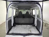 Nissan CLIPPER VAN лот № 1090 оценка 2  с аукциона в Японии 6