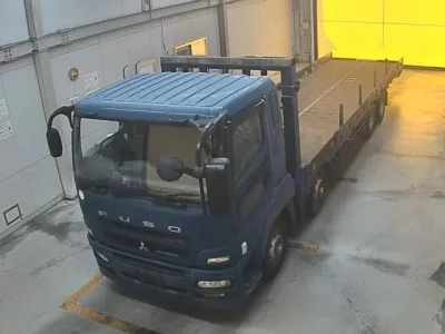 Mitsubishi FUSO TRUCK  с аукциона в Японии