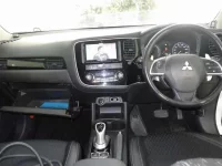 Mitsubishi OUTLANDER PHEV лот № 1097 оценка 3.5  с аукциона в Японии 5