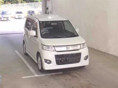 Suzuki WAGON R  с аукциона в Японии