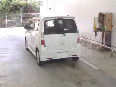 Suzuki WAGON R  с аукциона в Японии