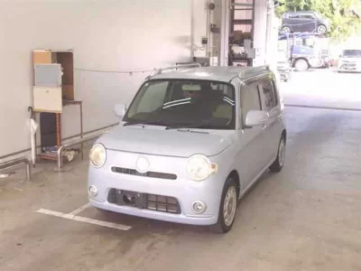 Daihatsu MIRA  с аукциона в Японии