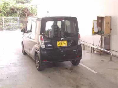 Nissan DAYZ ROOX  с аукциона в Японии