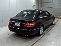 Mercedes-Benz E CLASS лот № 4147 оценка 4  с аукциона в Японии 4