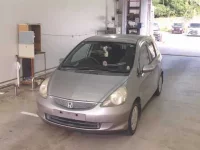 Honda FIT лот № 1122 оценка 3  с аукциона в Японии 3