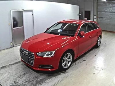 Audi A4  с аукциона в Японии